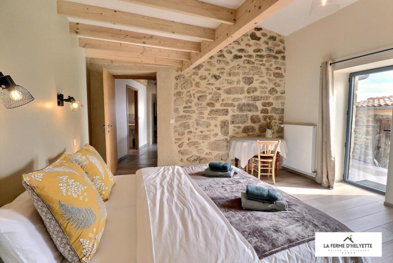 Vila La Ferme D' Helyette Toulaud Exteriér fotografie