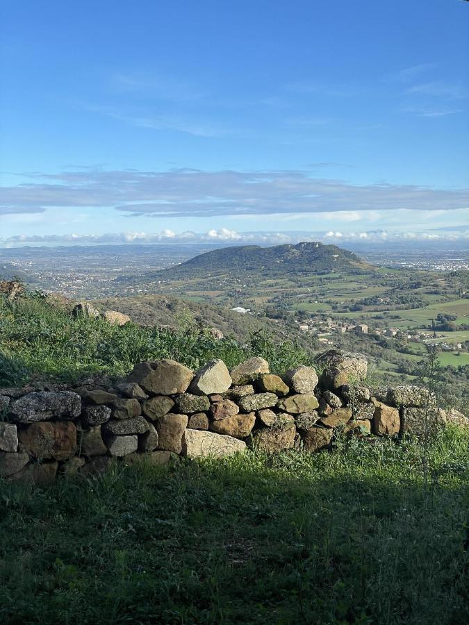 Vila La Ferme D' Helyette Toulaud Exteriér fotografie